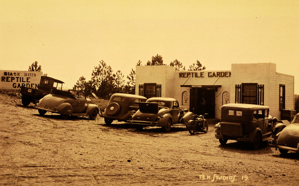 1937