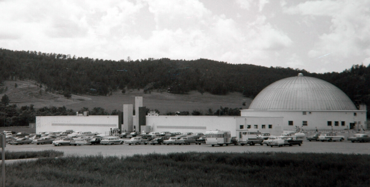 1965-skydome-mainbuilding.jpg