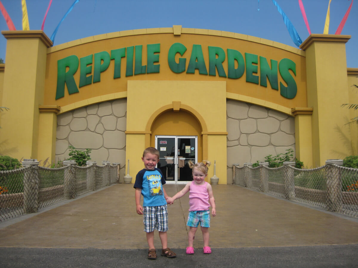 Welcome to Reptile Gardens