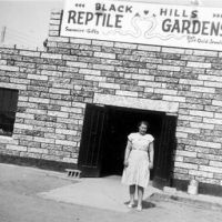 1942 Reptile Gardens